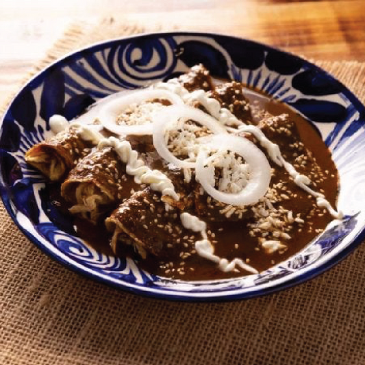 Miércoles 12 - Enchiladas de mole