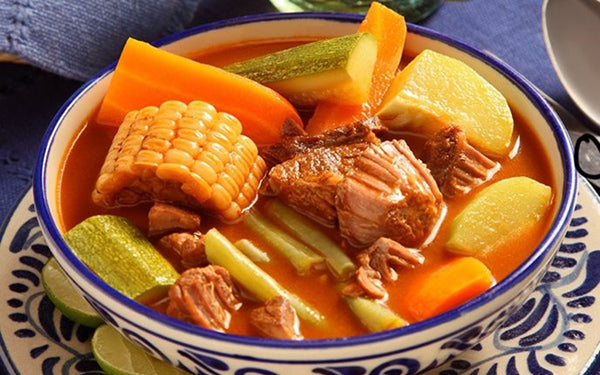Martes 15 - Mole de olla